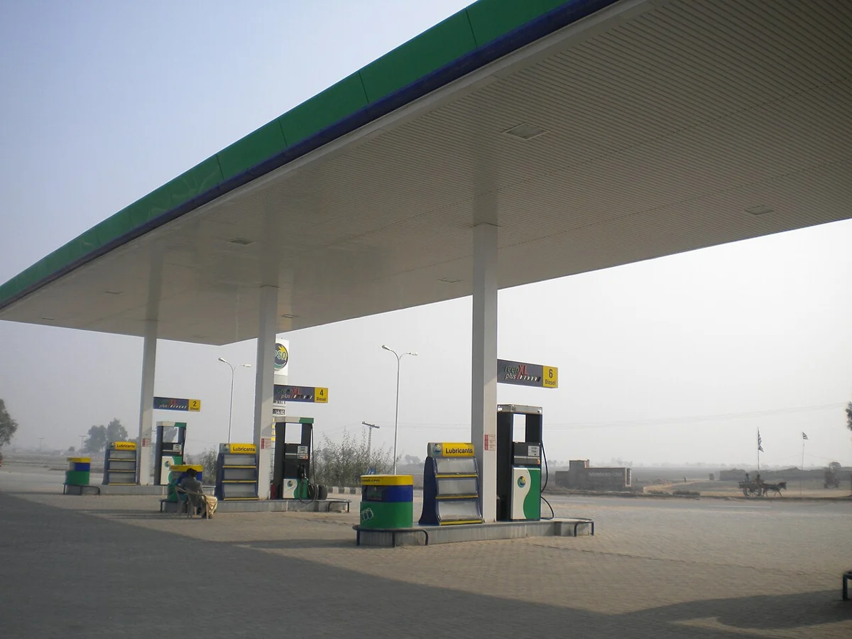 A petrol station forecourt beside a highway in Sindh, Pakistan